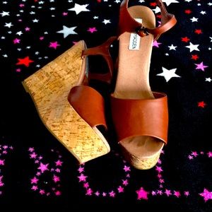 Steve Madden platform heels